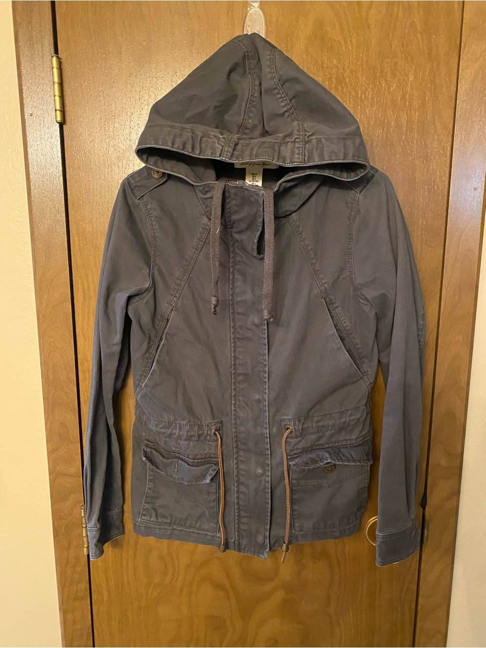 Women’s Hooded Utility Jacket in Charcoal Gray
